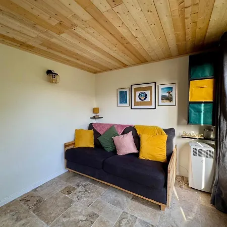 Maisonette Les Pieds Dans L'eau Pietrosella