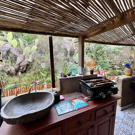 Maisonette Les Pieds Dans L'eau Vakantiehuis