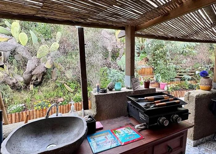 Maisonette Les Pieds Dans L'eau 度假居